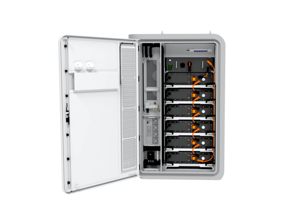 Batteriespeicher-System für Gewerbe von innen